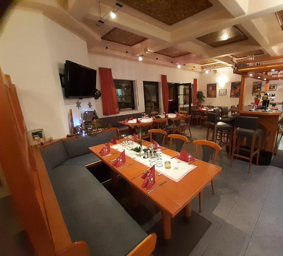 Hotel Lindenhof レーダーマルク エクステリア 写真